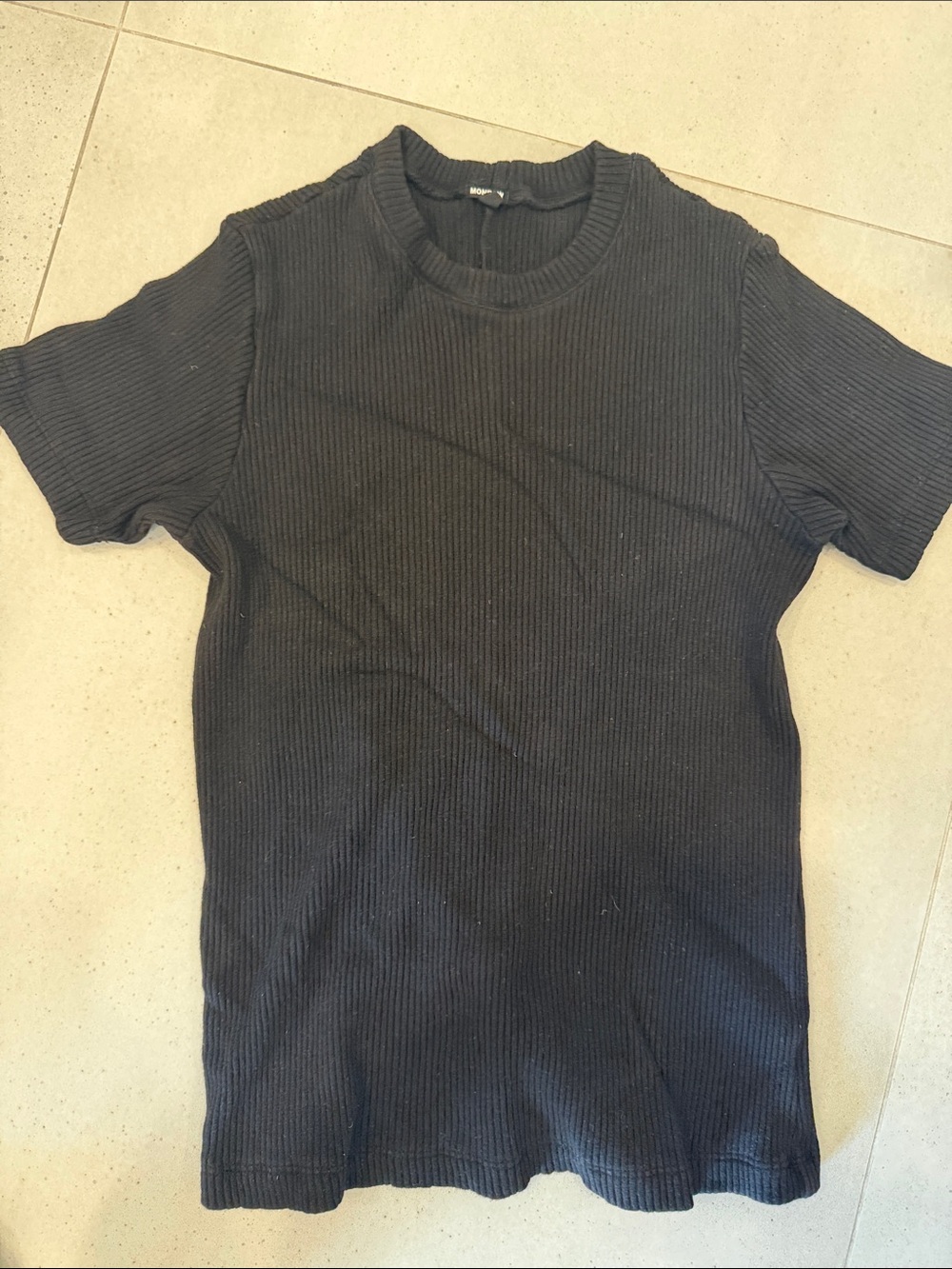 Monrow woman’s Ribbed Short-Sleeve T-Shirt - Black
